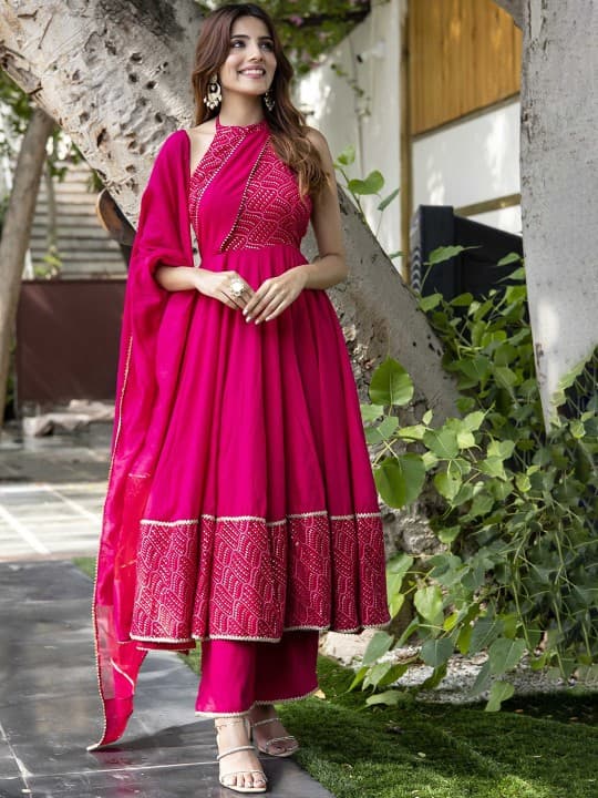 Goenka Women Suits